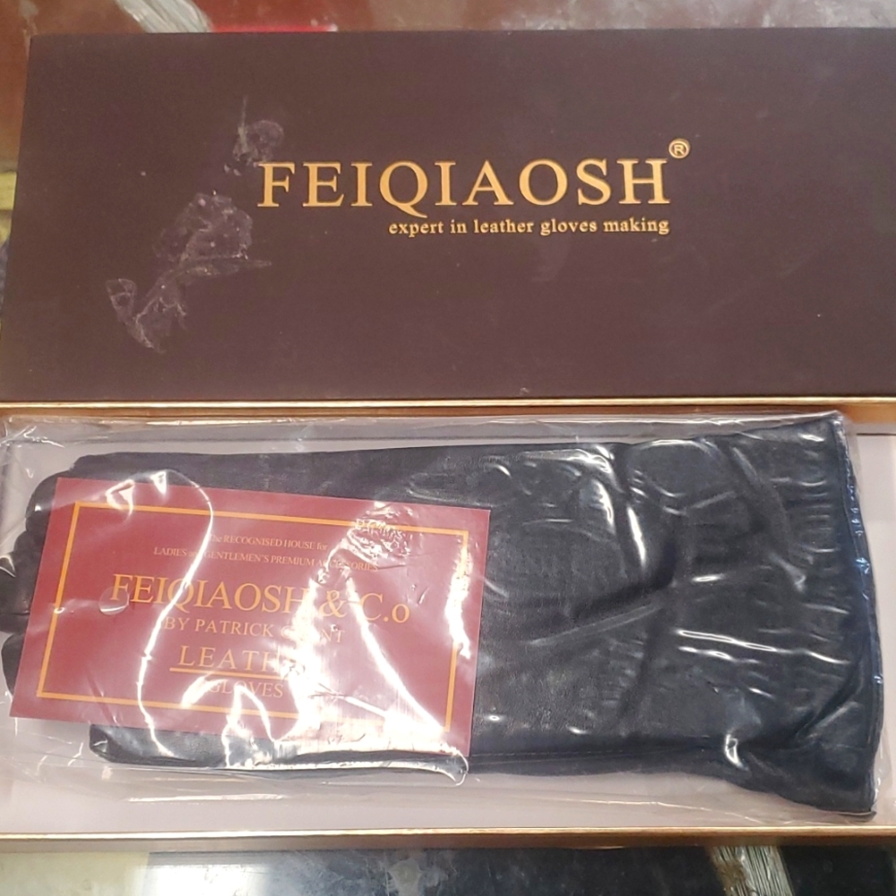 Feiqiaosh leather gloves